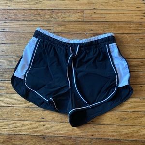 Athleta shorts, EUC